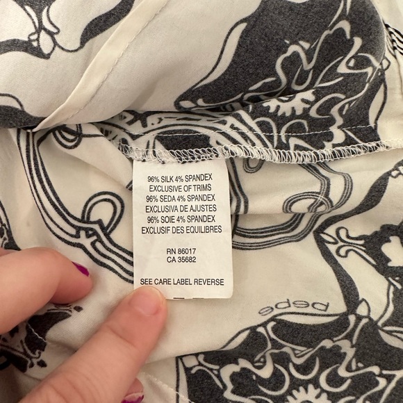 Bebe Patterned Blouse - XS - Picture 7 of 13